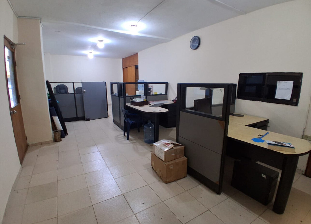 Inmobiliaria Issa Saieh Bodega Arriendo, Abajo, Barranquilla imagen 10