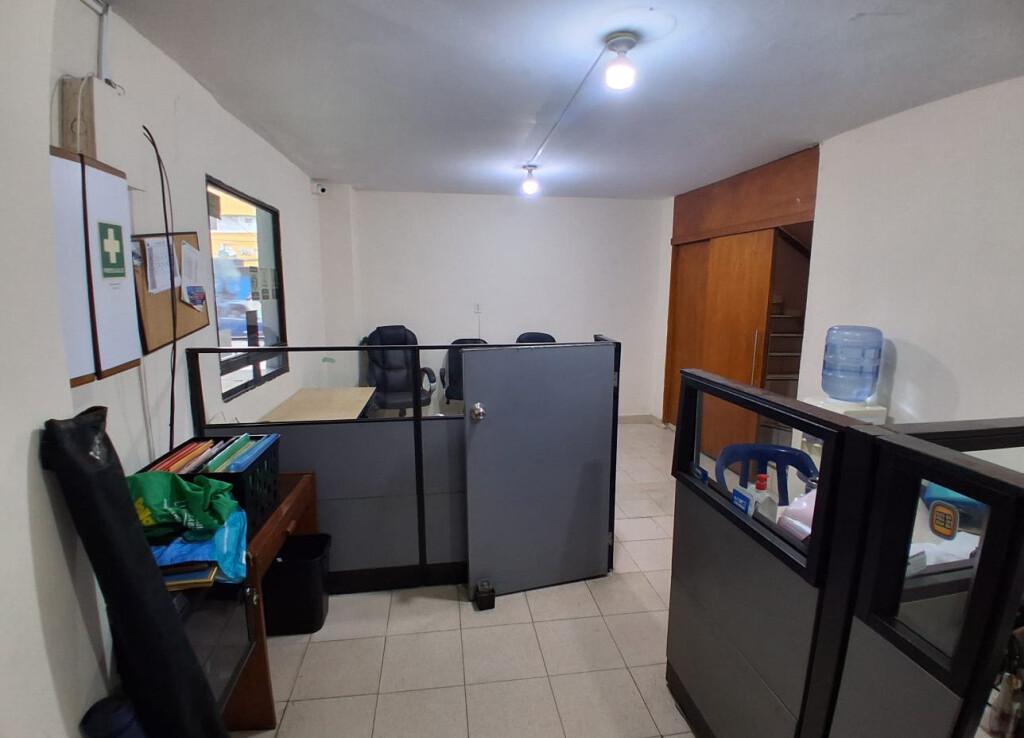 Inmobiliaria Issa Saieh Bodega Arriendo, Abajo, Barranquilla imagen 8