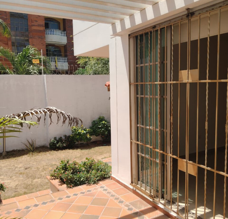Inmobiliaria Issa Saieh Casa Arriendo/venta, Villa Santos, Barranquilla imagen 12