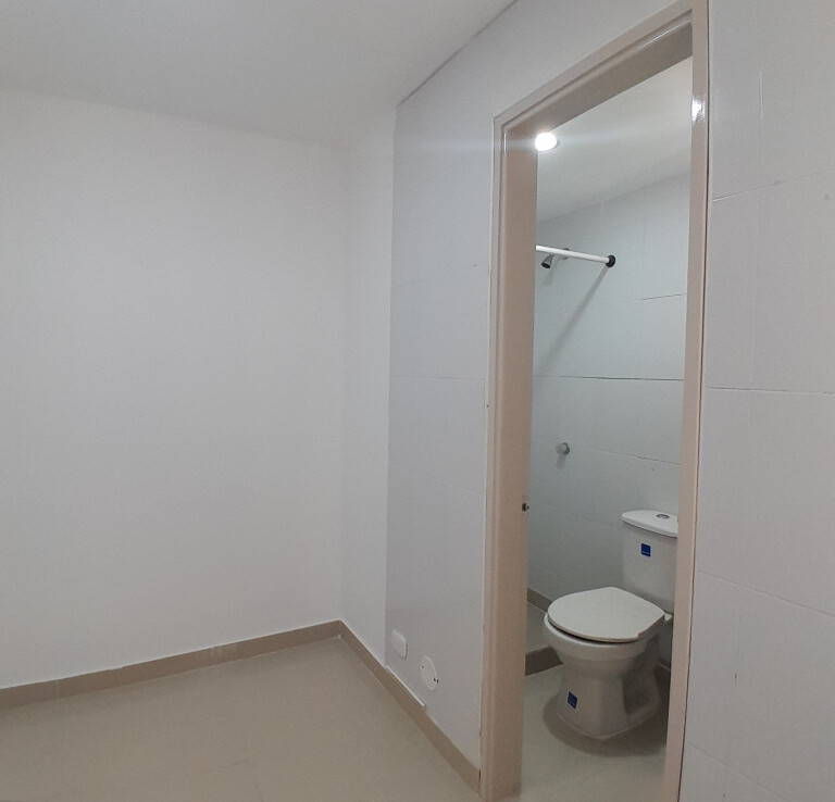 Inmobiliaria Issa Saieh Apartamento Arriendo/venta, Altos De Riomar, Barranquilla imagen 5