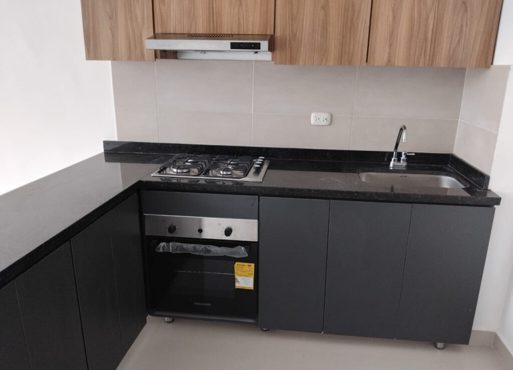 Inmobiliaria Issa Saieh Apartamento Arriendo, Paraíso, Barranquilla imagen 2