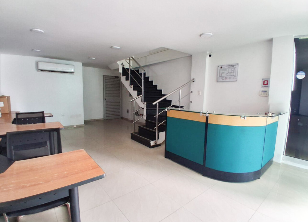 Inmobiliaria Issa Saieh Bodega Venta, San Francisco, Barranquilla imagen 9