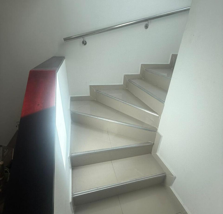 Inmobiliaria Issa Saieh Casa Arriendo, Ciudad Jardín, Barranquilla imagen 2