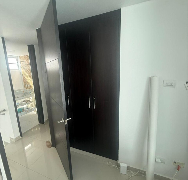 Inmobiliaria Issa Saieh Casa Arriendo, Ciudad Jardín, Barranquilla imagen 8
