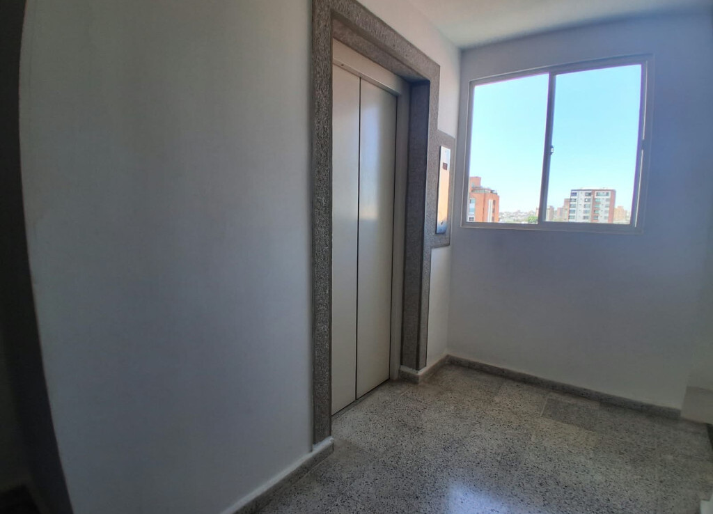 Inmobiliaria Issa Saieh Apartaestudio Arriendo, Riomar, Barranquilla imagen 5