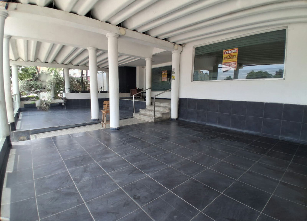 Inmobiliaria Issa Saieh Comercial (casa Para Comercio) Venta, El Poblado, Barranquilla imagen 0